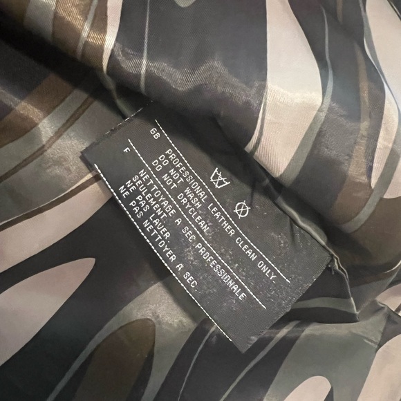 Harley Davidson Jacket - Picture 4 of 15